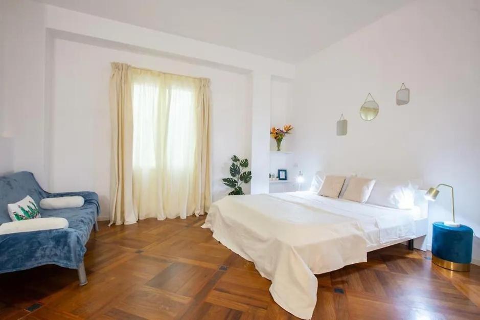 Piazza Martiri Flat Apartment Cagliari Luaran gambar